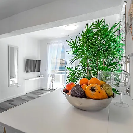 Vistas Al Teide Y Al Mar 4 *